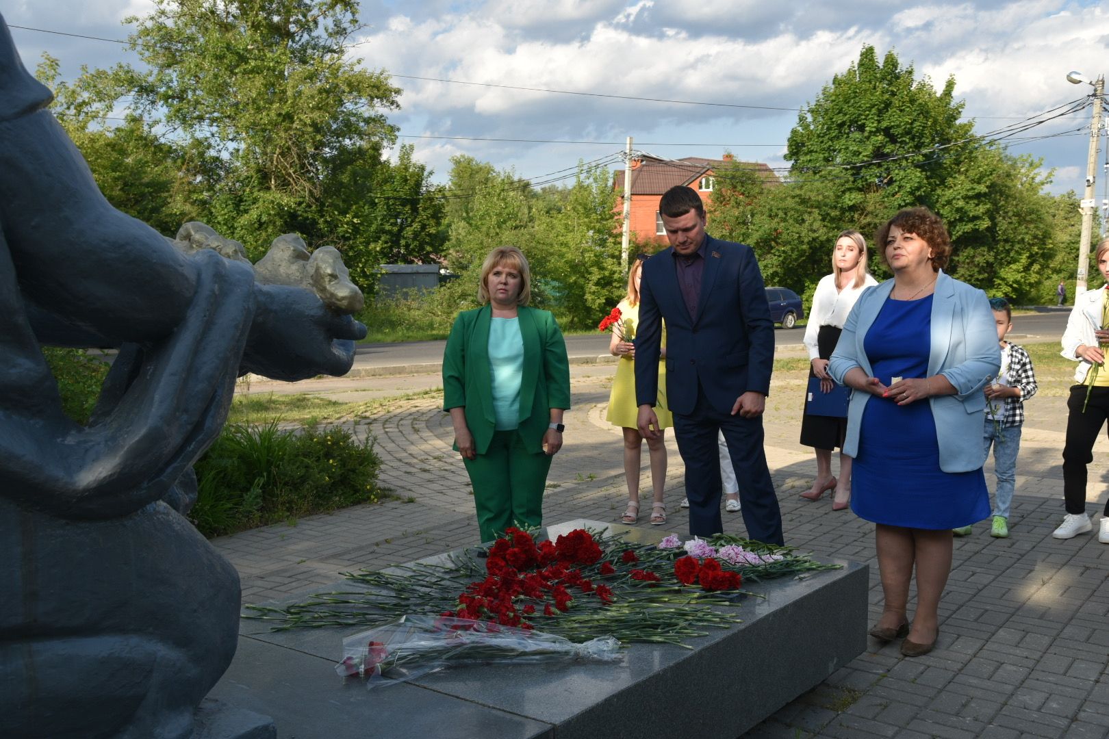 Химки, цветы, возложение