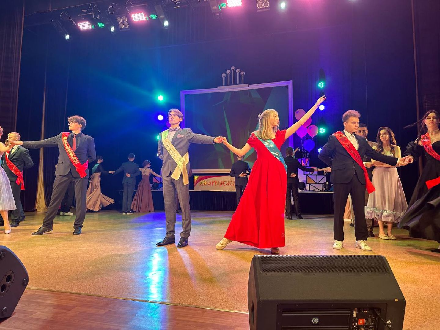 Выпускной, Наро-Фоминск, бал медалистов