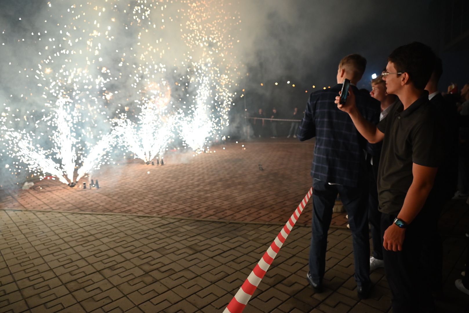 выпускной; видное; выпускники; праздник