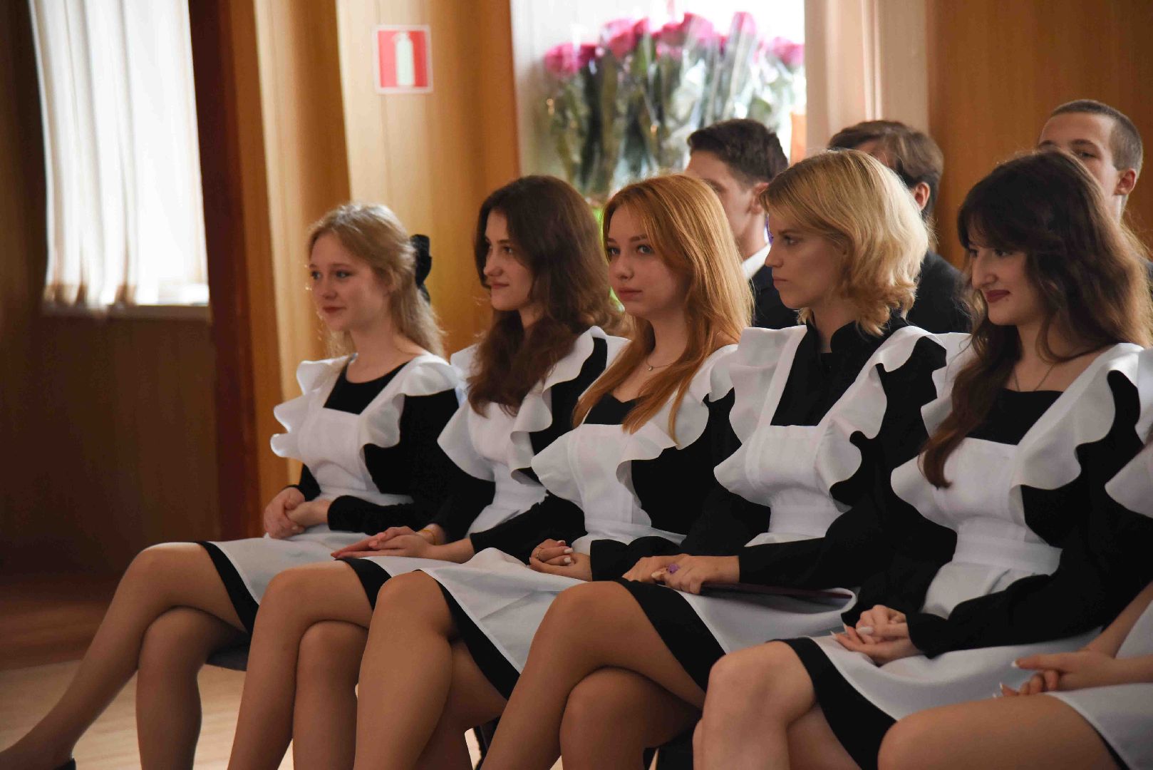 Химки, выпускной, аттестаты, праздник