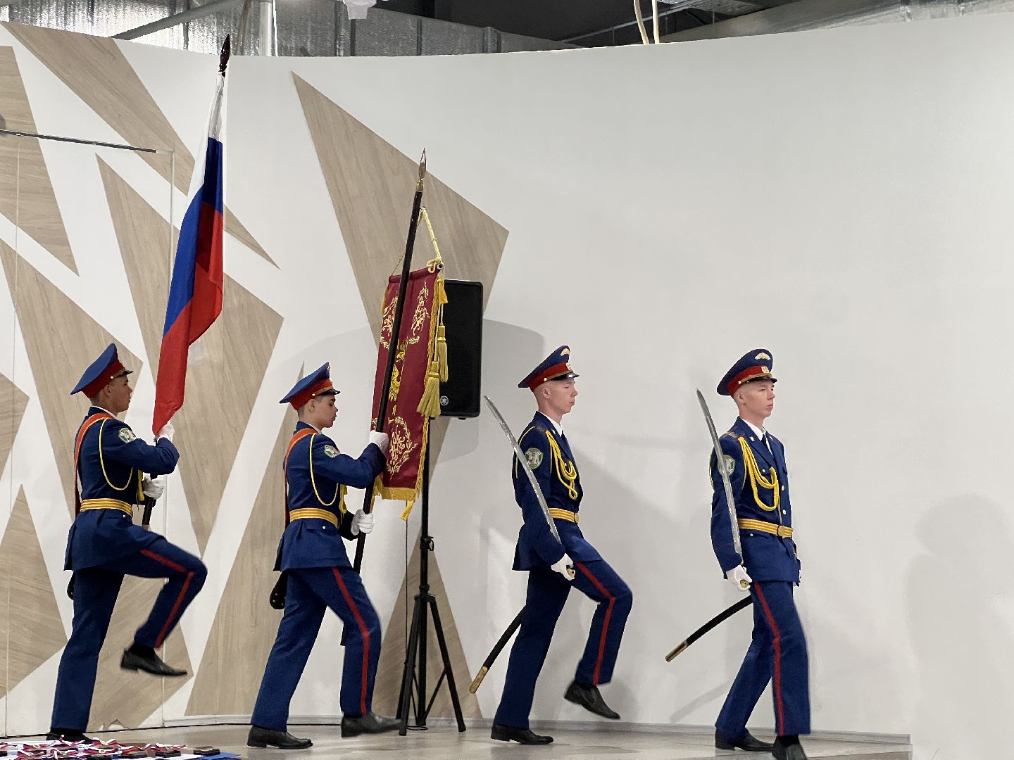 Химки, Кадетский корпус, образование, вручение аттестатов, музейный комплекс Артишок