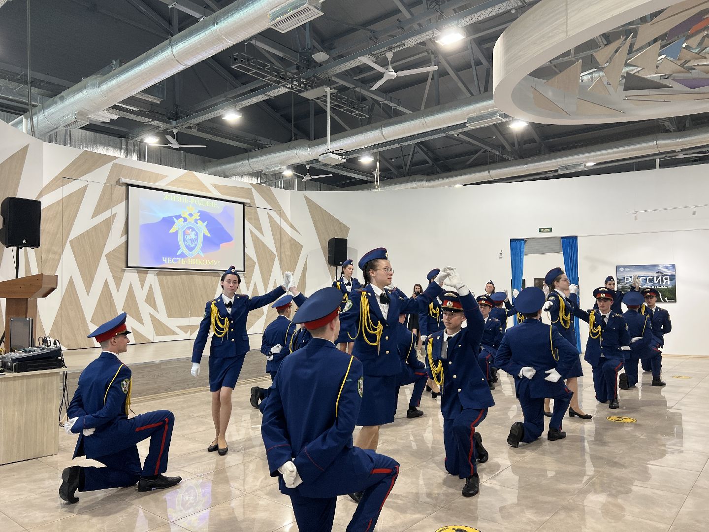 Химки, Кадетский корпус, образование, вручение аттестатов, музейный комплекс Артишок