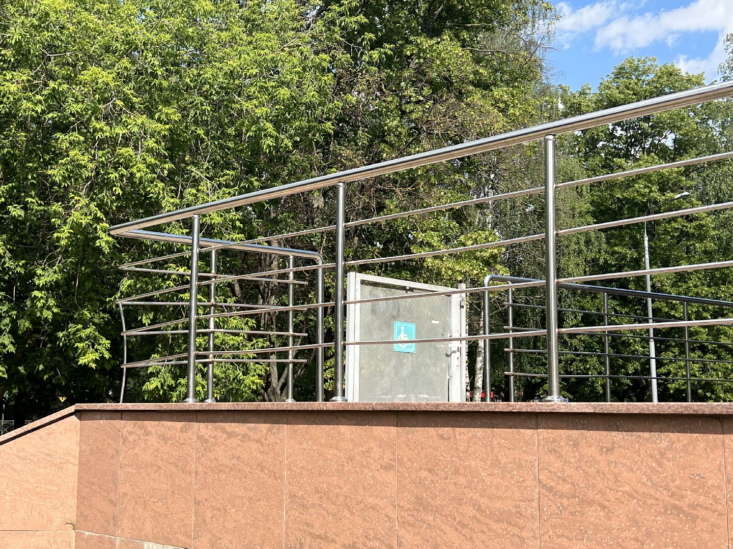 Химки, Наш дом, театр, пандус, благоустройство, доступная среда