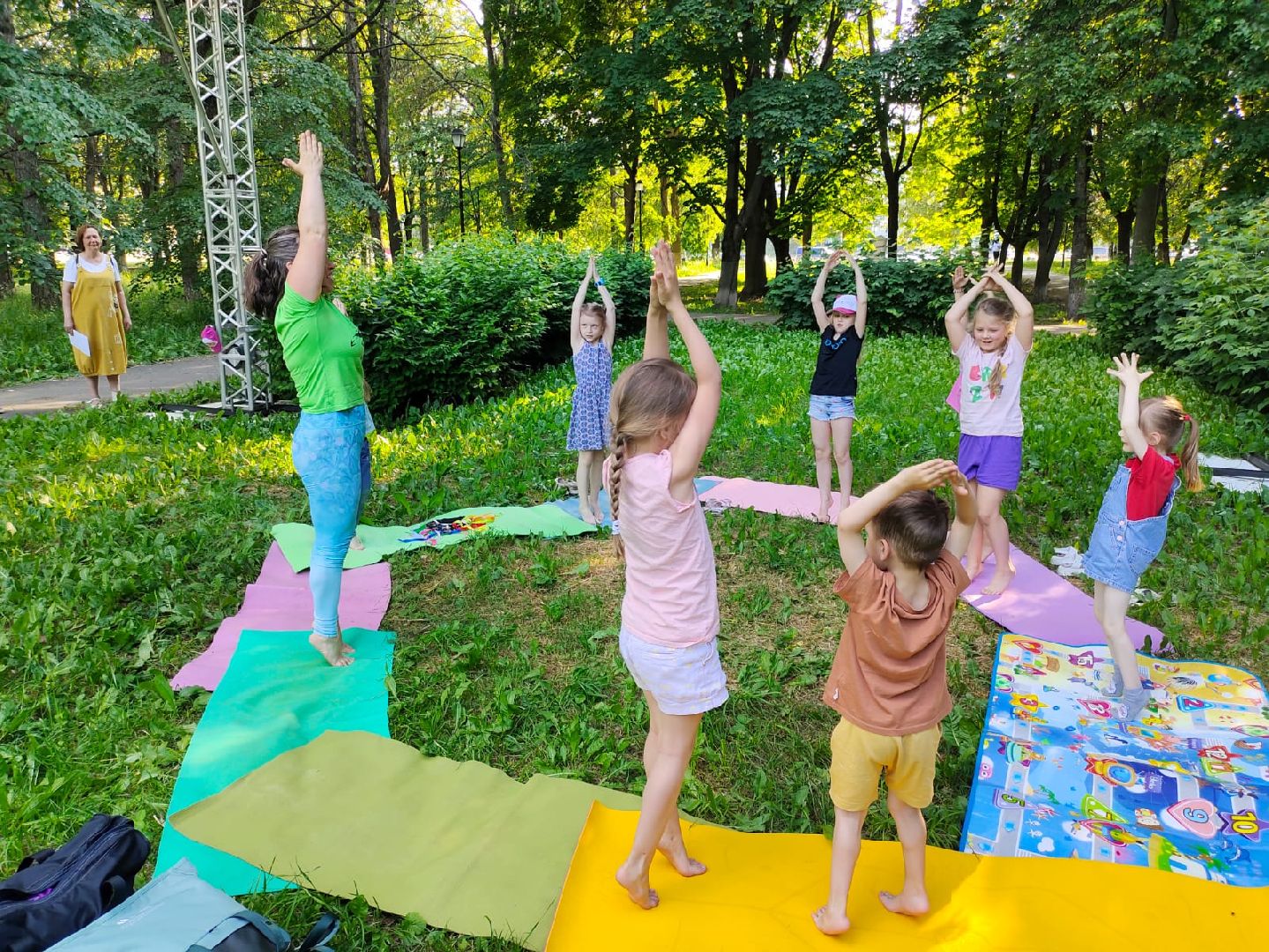 детская, йога, бесплатные, занятия, парк, сквер, 28 квартал