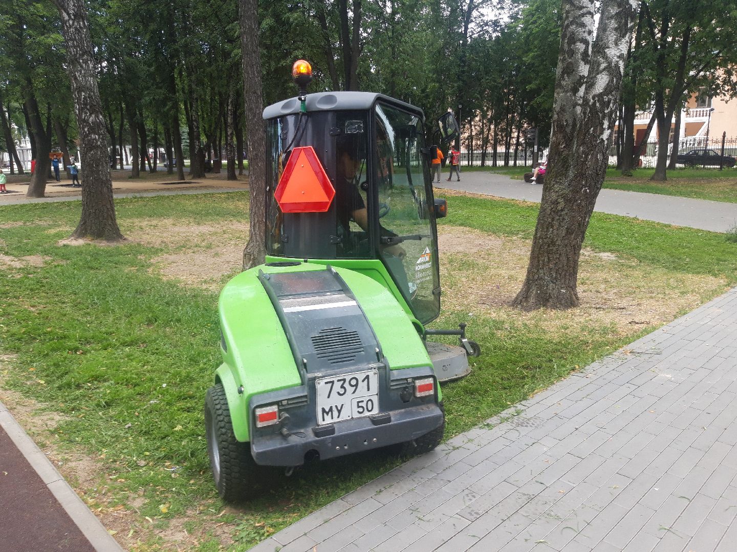 помощь людям, доброе дело, машина,