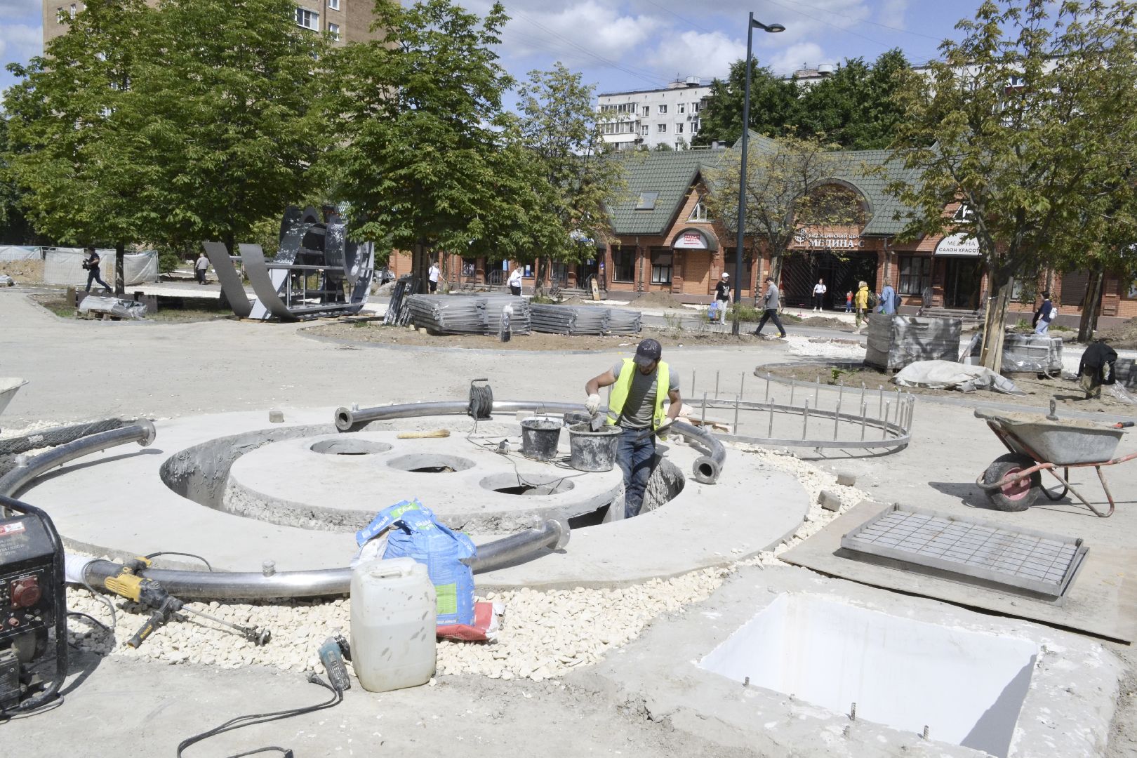 Балашиха, Подмосковье, благоустройство, скверы, Игорь Брынцалов