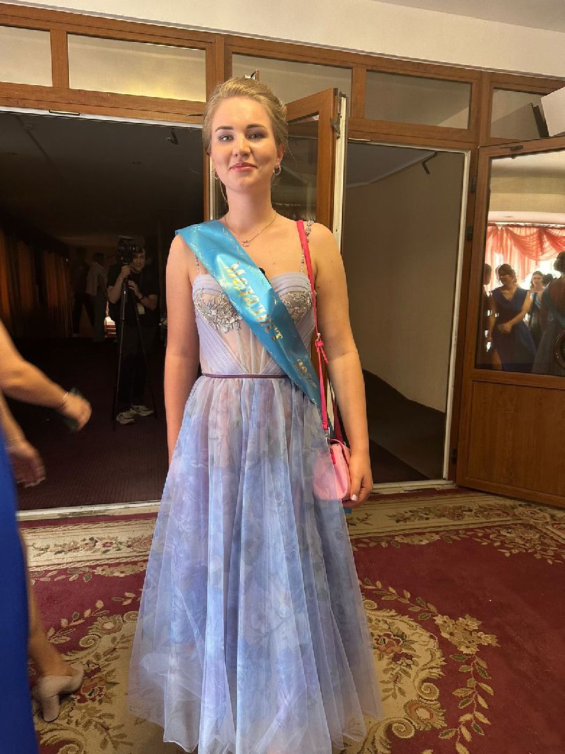 Выпускной бал, наряды выпускниц, Наро-Фоминск