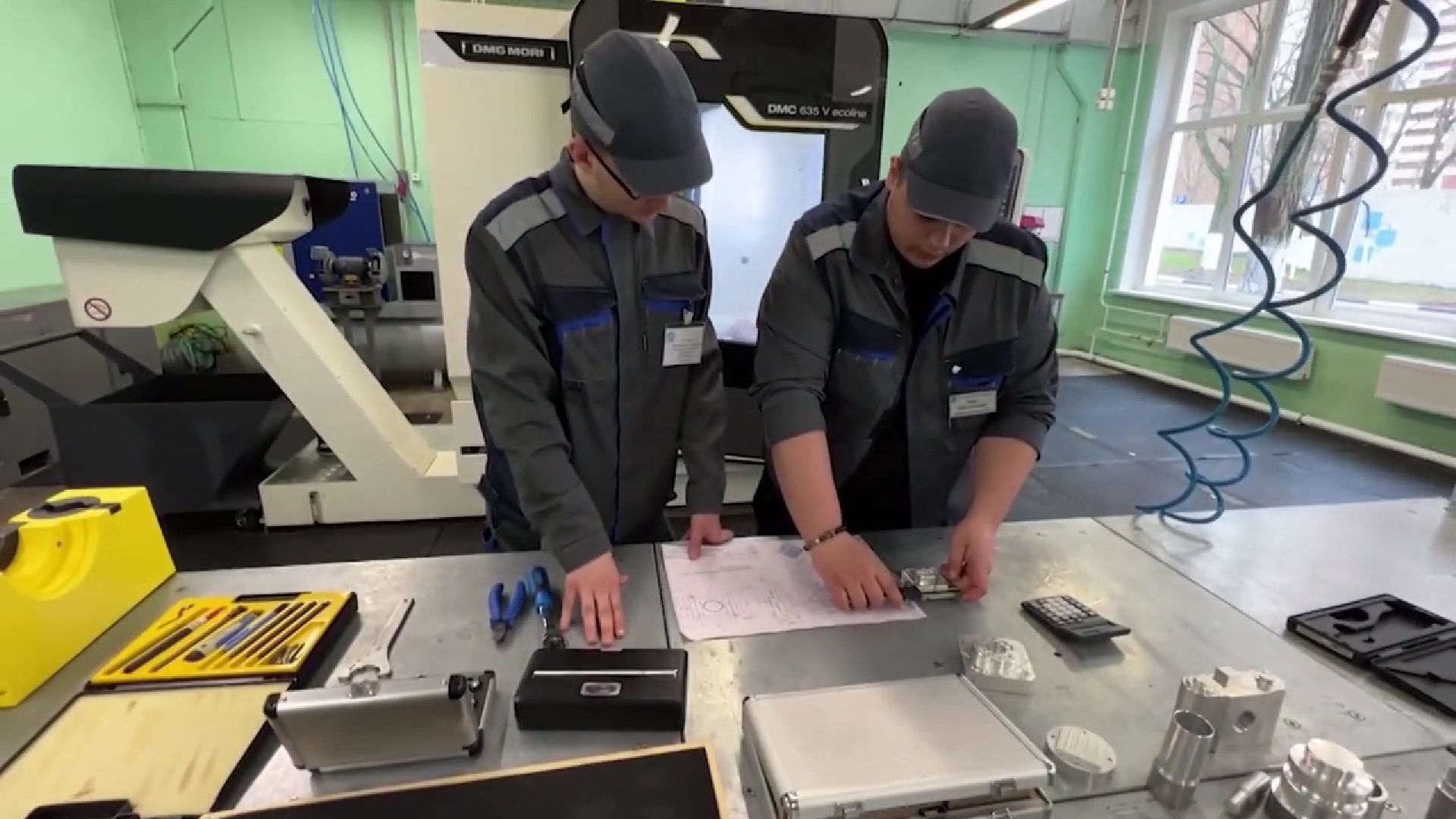 Реутов, образование, колледж Энергия, специалитет