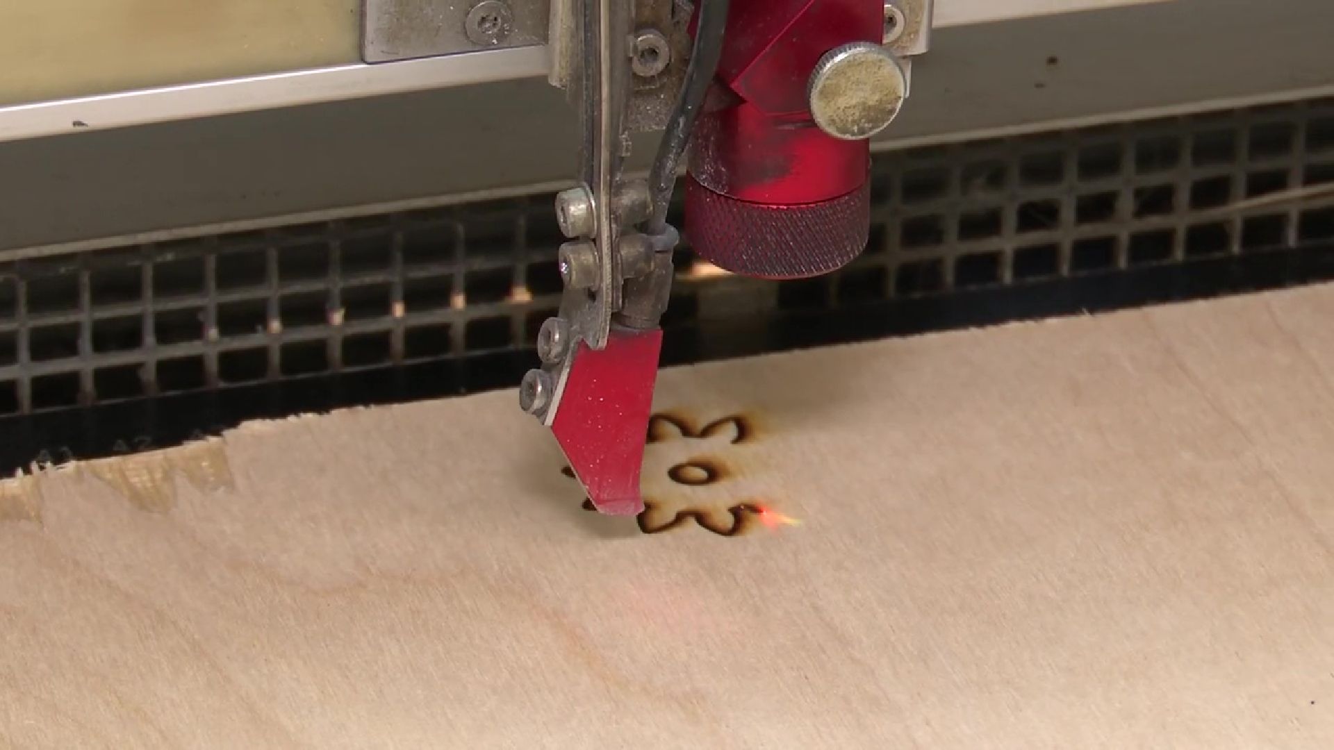 Реутов, образование, колледж Энергия, специалитет