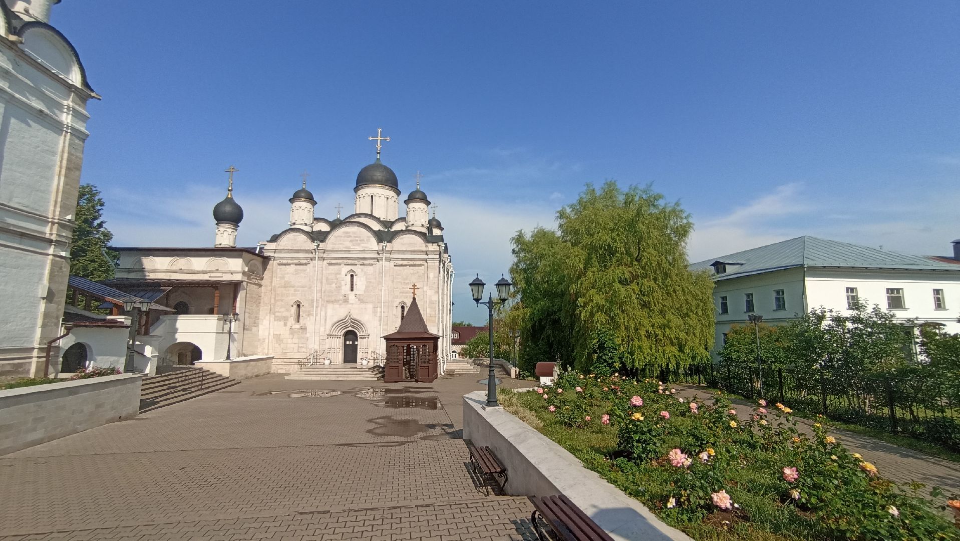 Серпухов, Подмосковье, монастырь, розы, православие