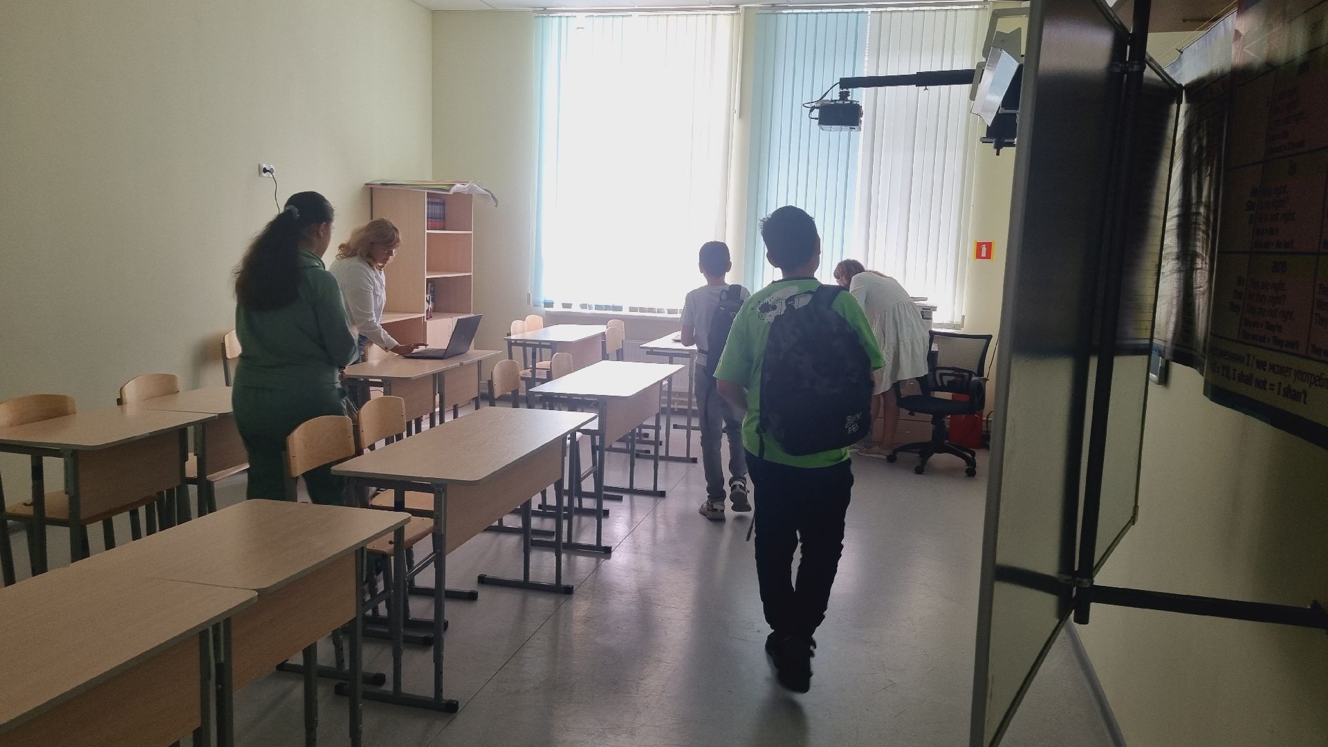 Подмосковье, Ивантеевка, образование