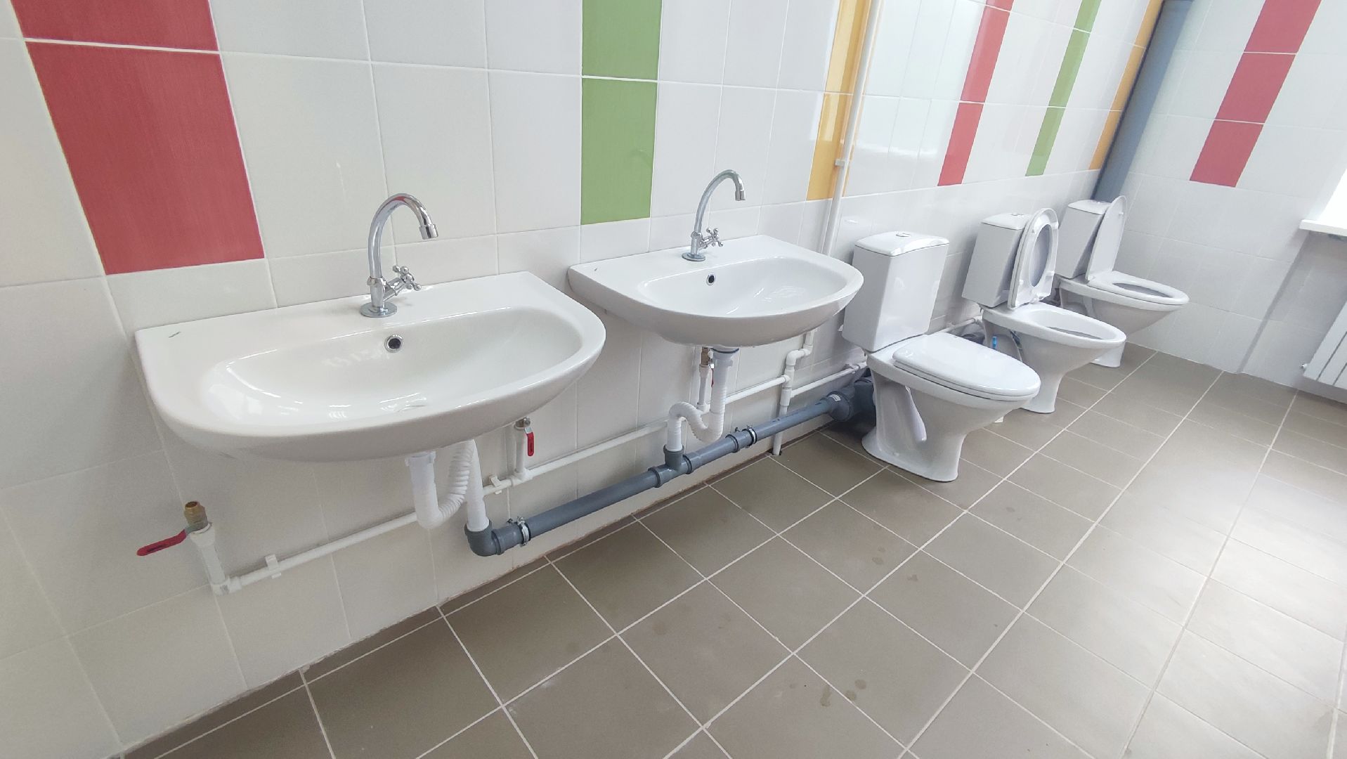 Кашира, Ожерелье, школа №10, санузел, туалет, ремонт