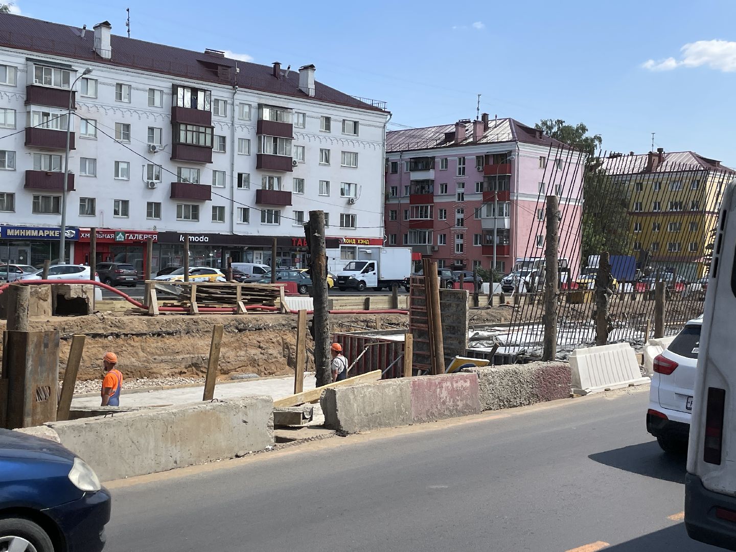 Подземный переход, реконструкция, проспект, движение