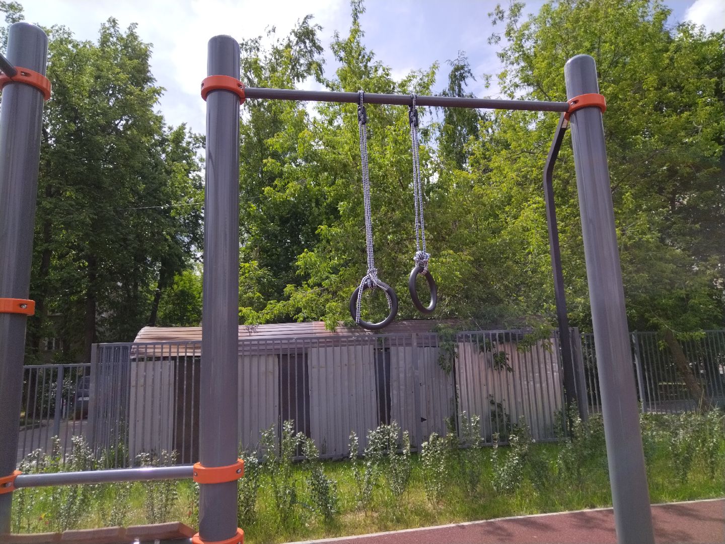 Школа №6, Мытищи, детская площадка