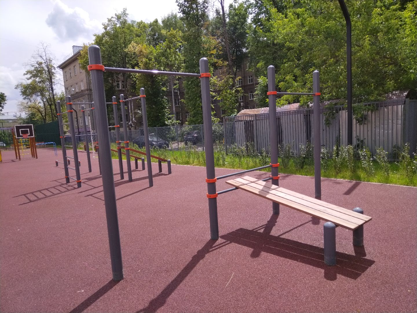 Школа №6, Мытищи, детская площадка