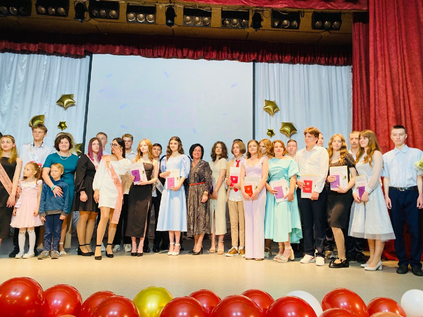 Домодедово, выпускники, аттестат, школа, выпускной