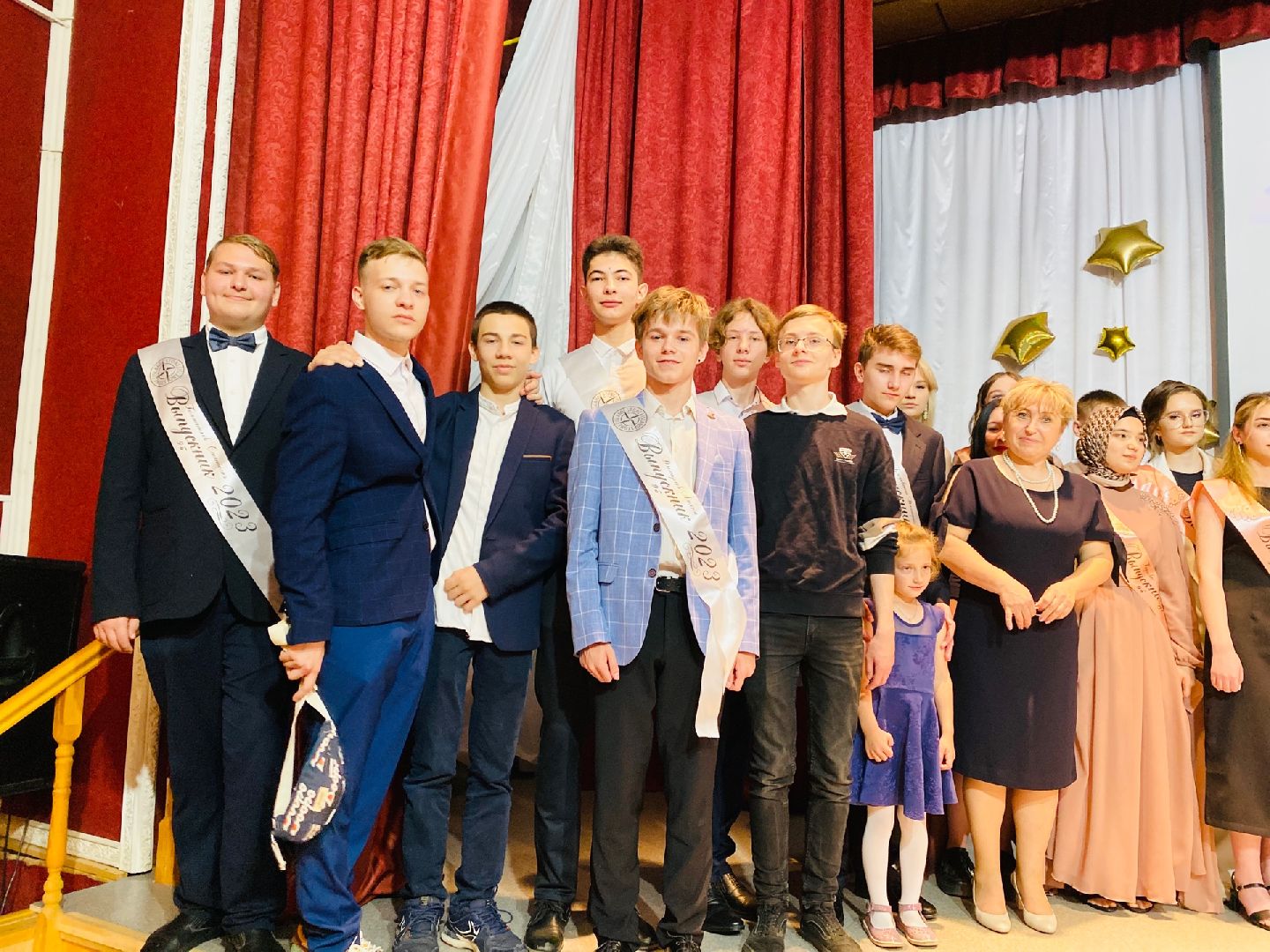 Домодедово, выпускники, аттестат, школа, выпускной