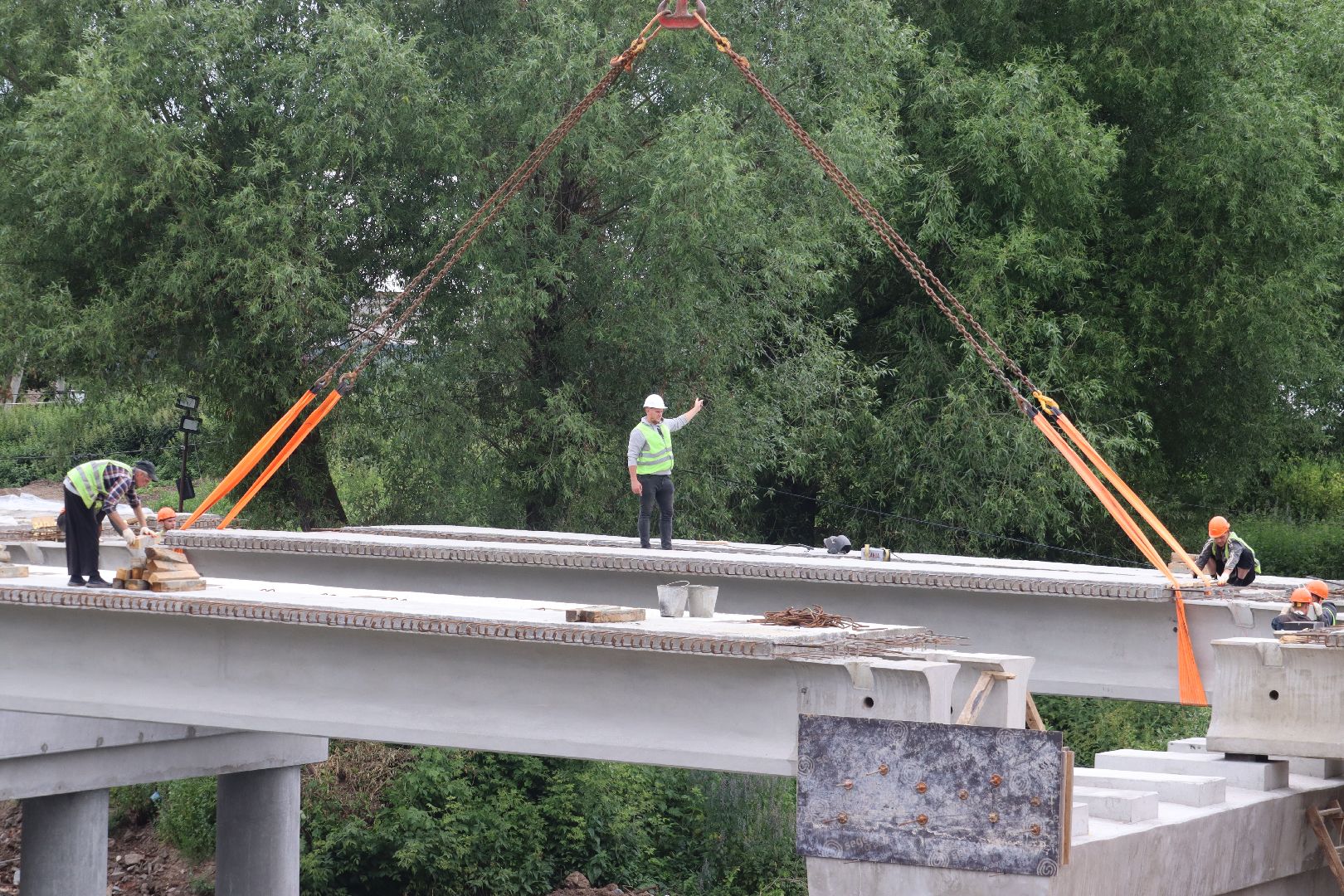 Серебряные Пруды, мост, Осетр