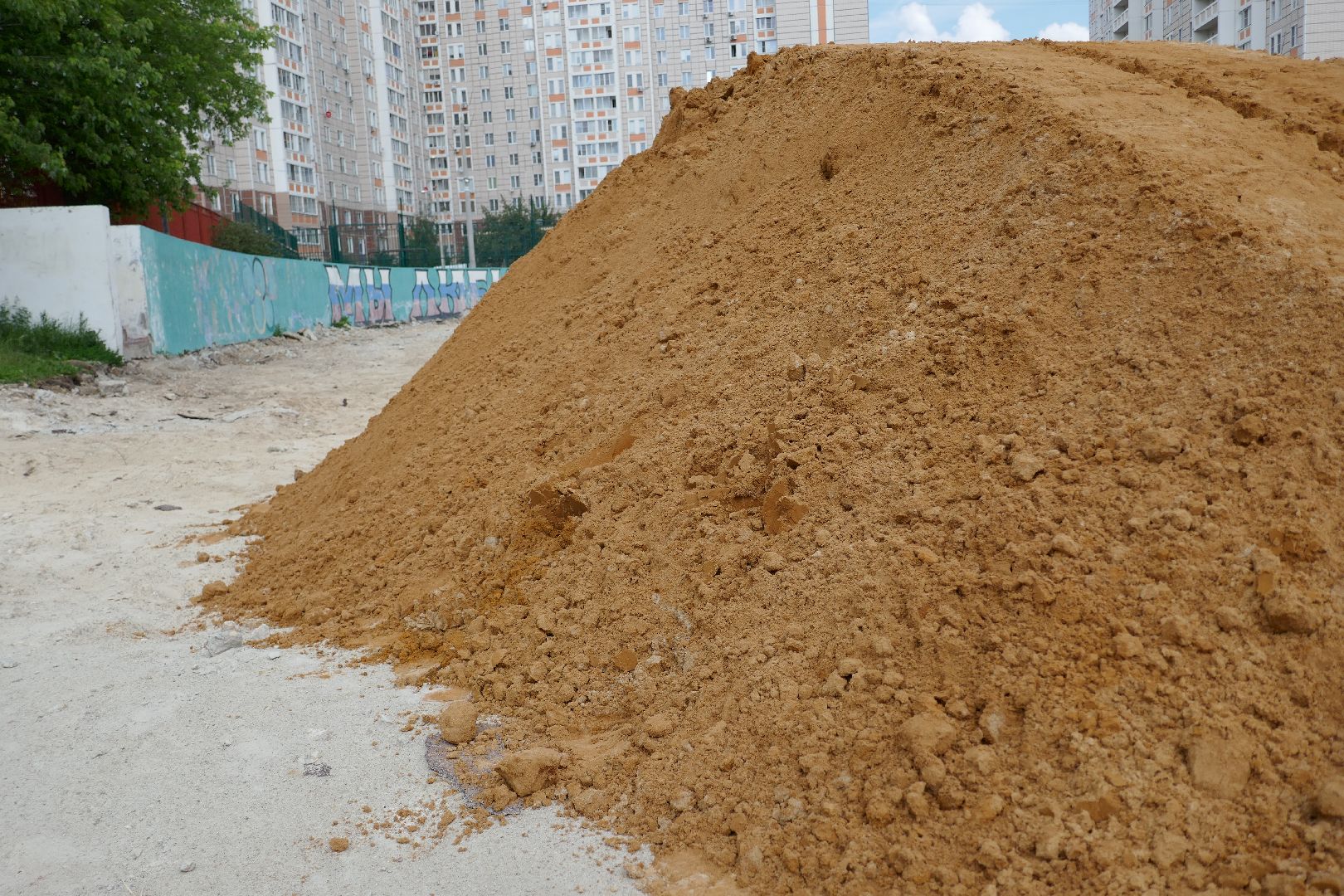 Подольск, стадион, покрытие, гимназия, реконструкция