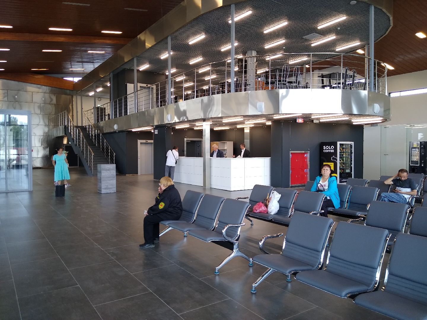 Бронницы, транспорт, обновлённая автостанция