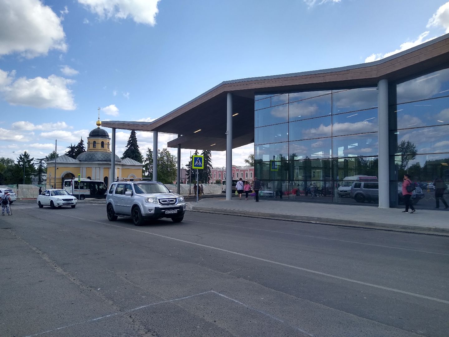 Бронницы, транспорт, обновлённая автостанция