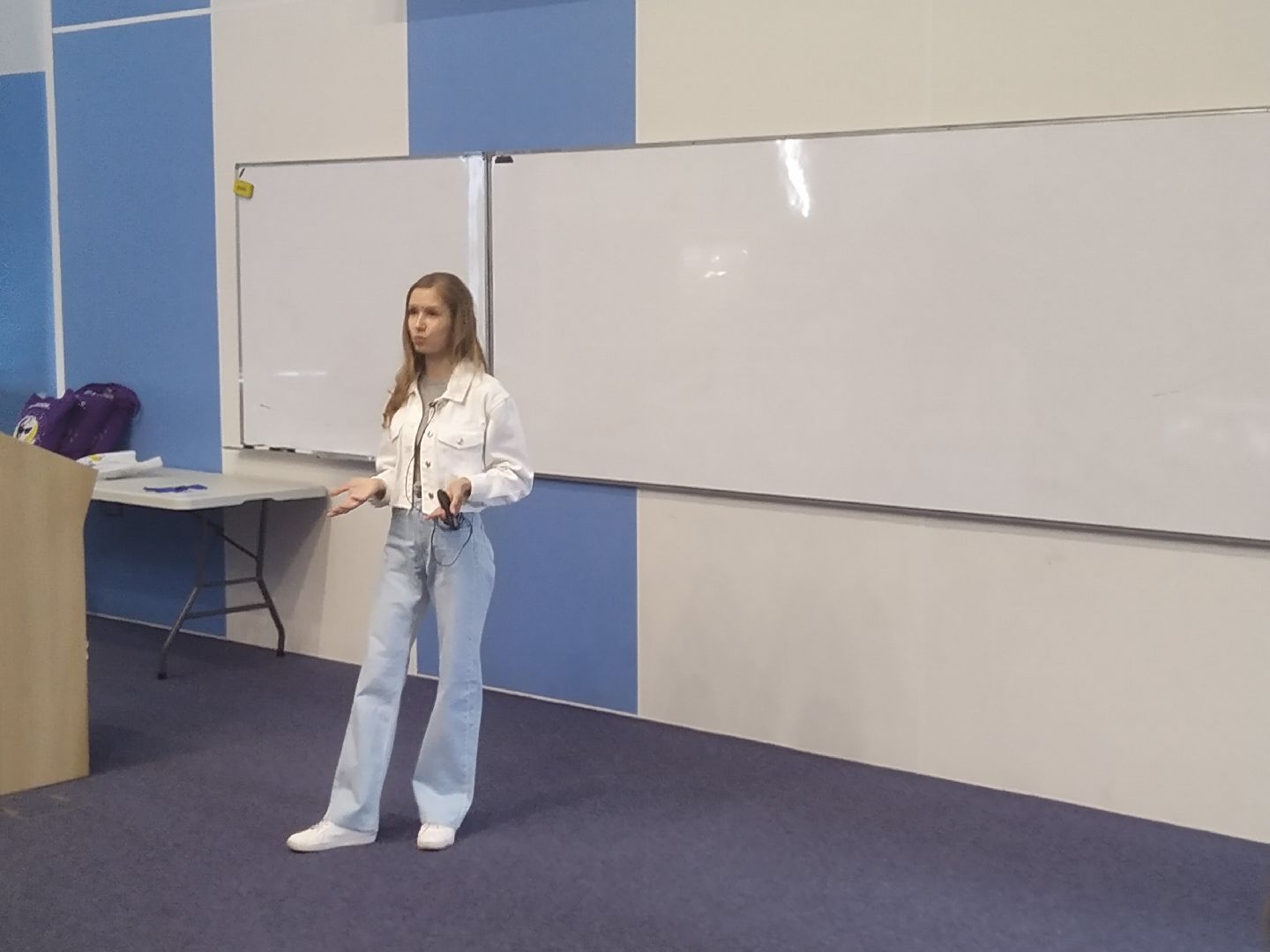 Долгопрудный, искусственный интеллект, нейросети, ChatGPT, GigaChat, Сбер