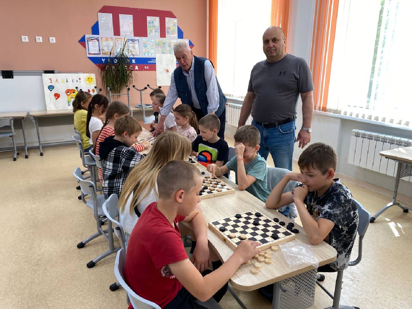 Чехов, ветераны, школа, шашки, турнир, пришкольный лагерь