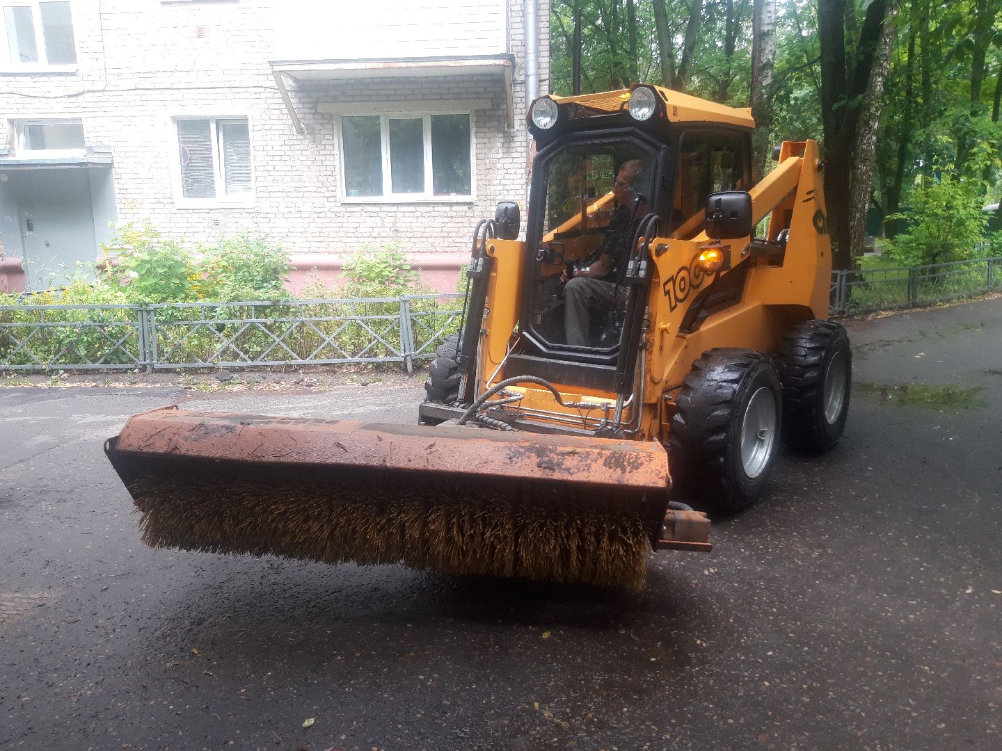 двор, доброе дело, дождь,