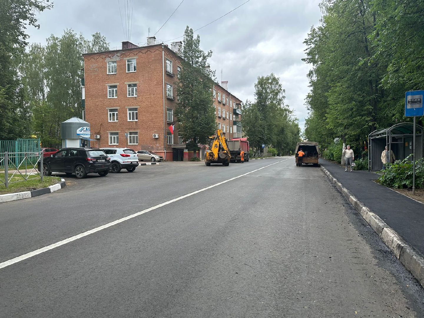 Новая дорога, ремонт дороги, уложили асфальт, сеть тротуаров, Наро-Фоминск