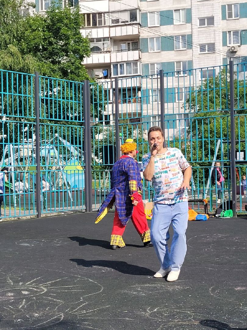 дети; конкурс; улыбки; подарки