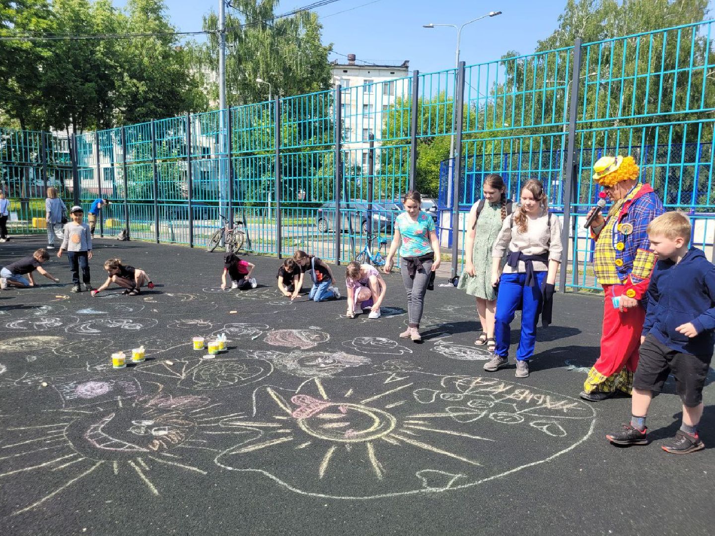 дети; конкурс; улыбки; подарки