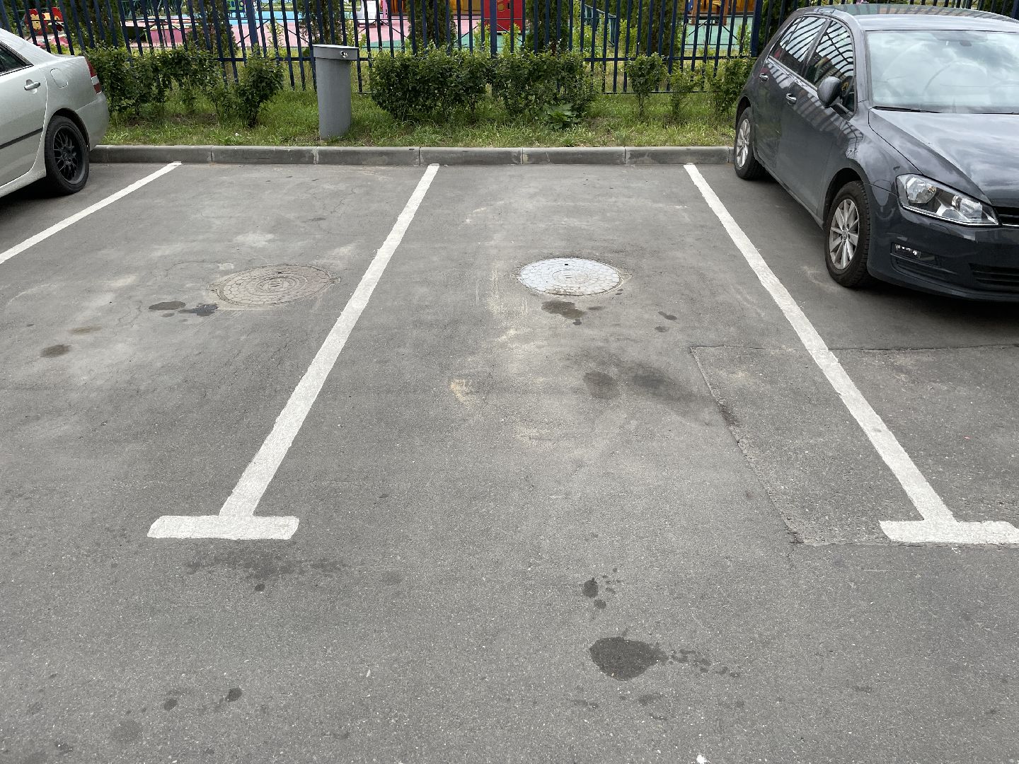 Мусор, двор, автомобиль, Добродел, жалоба