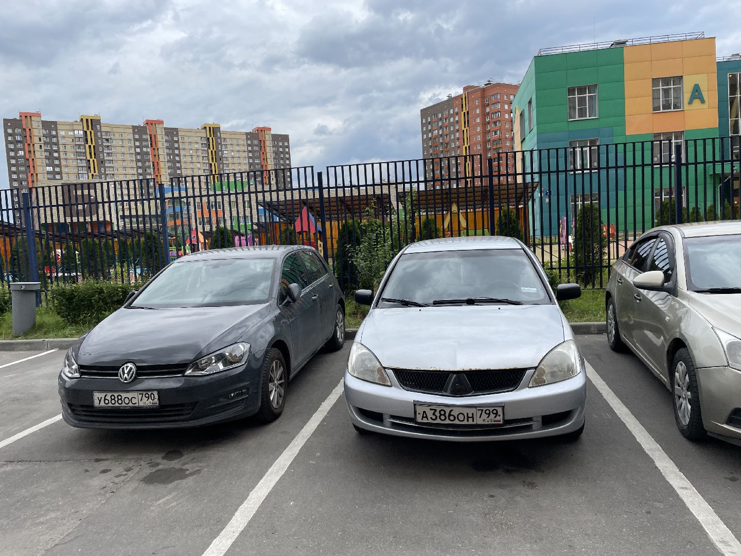 Мусор, двор, автомобиль, Добродел, жалоба