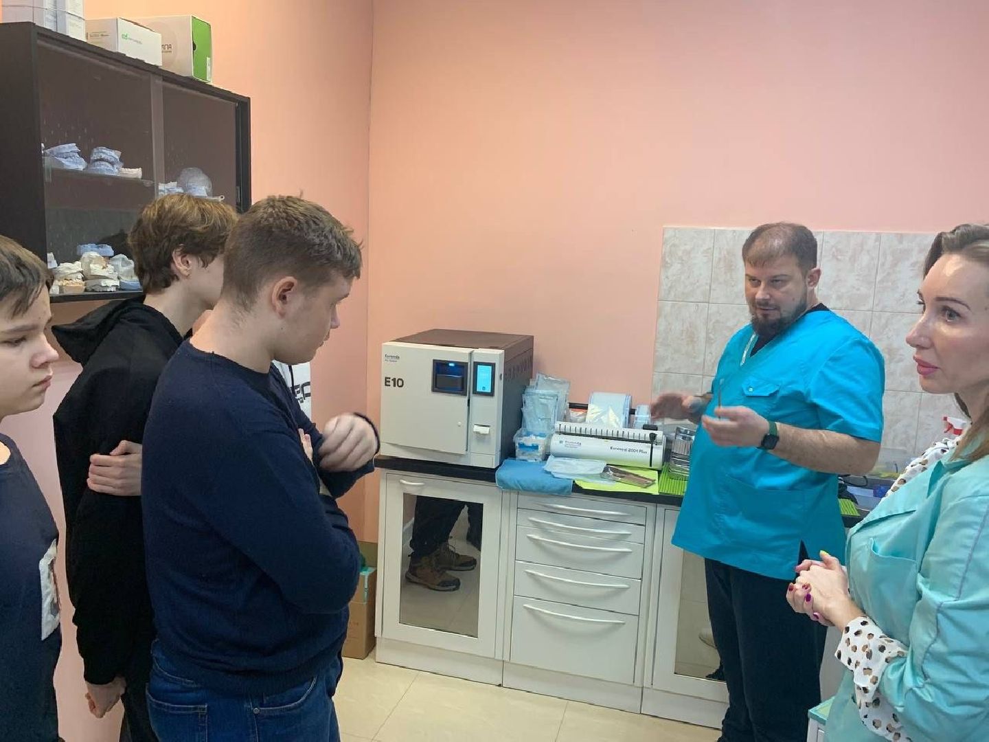 Чехов, стоматолог, профессия, дети, обучение, поддержка, губернатор, Воробьев