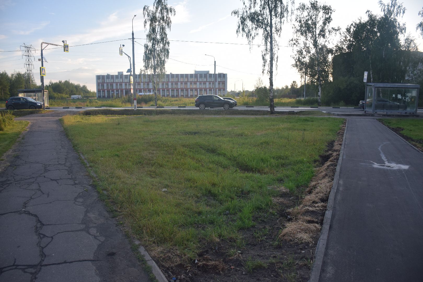 Электрогорск, городской округ Павловский Посад, благоустройство, тротуар, асфальт, дорога, люди