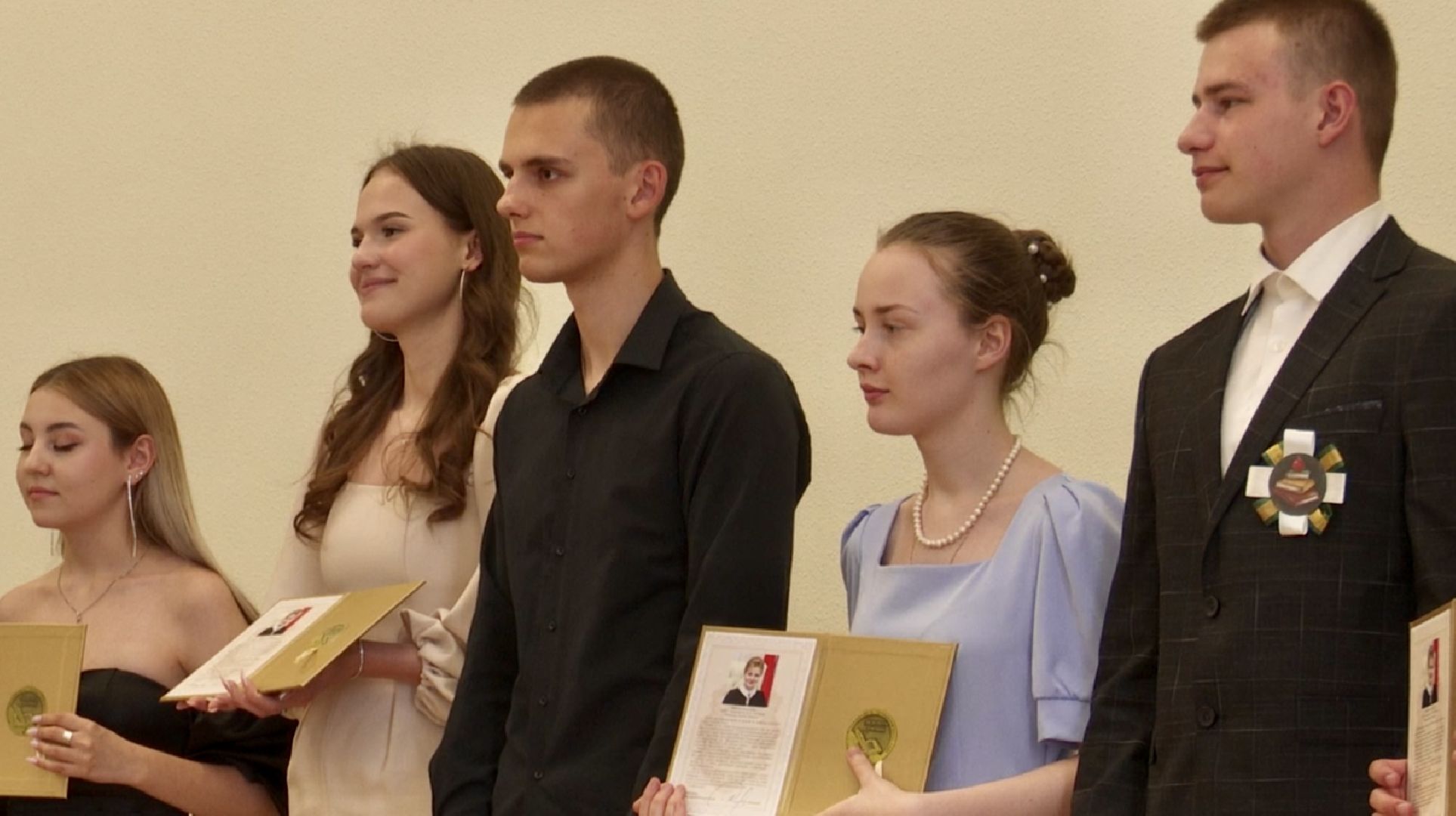 Клин, образование, общество, выпускники