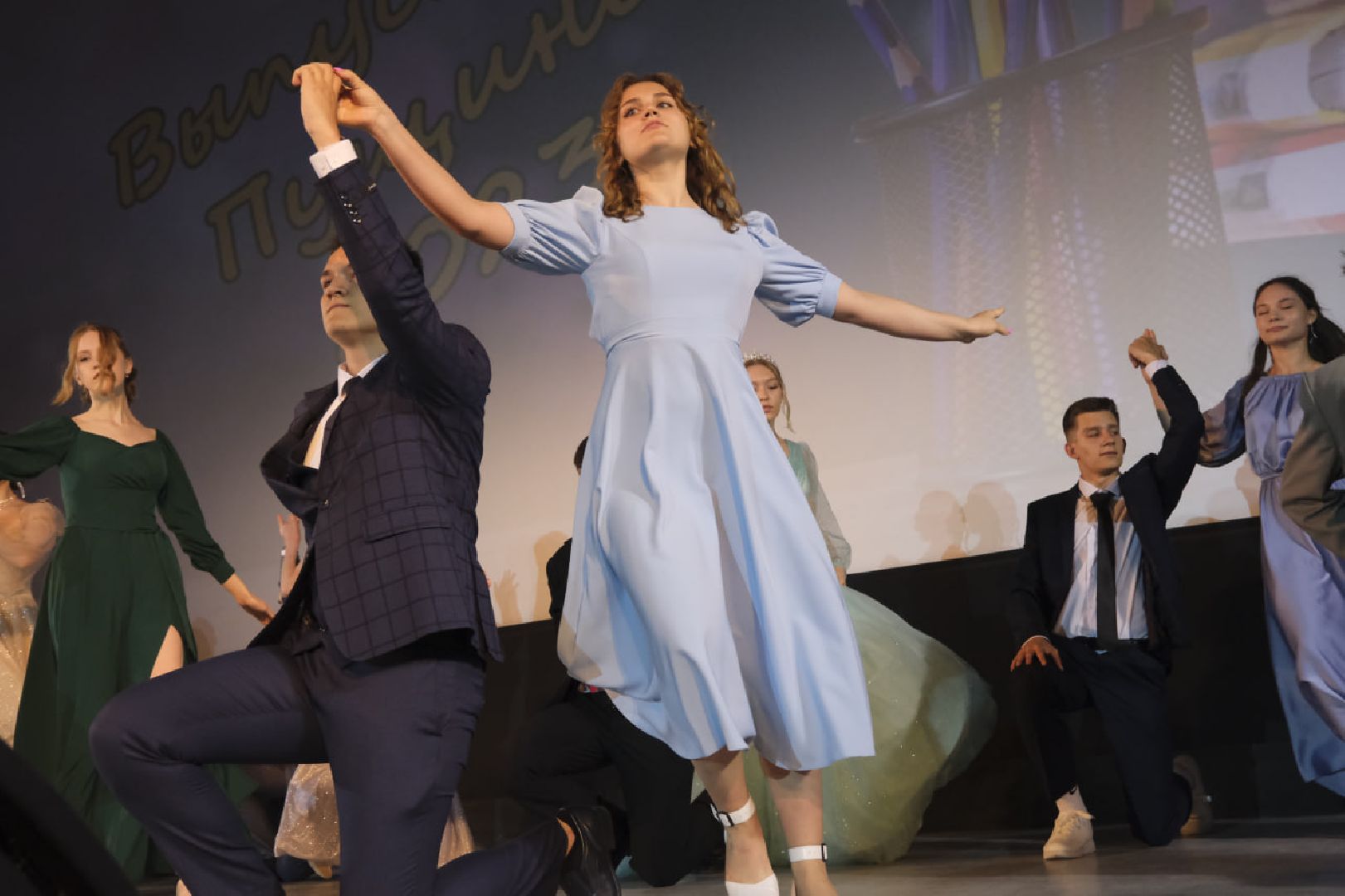 Пущино, образование, выпускной