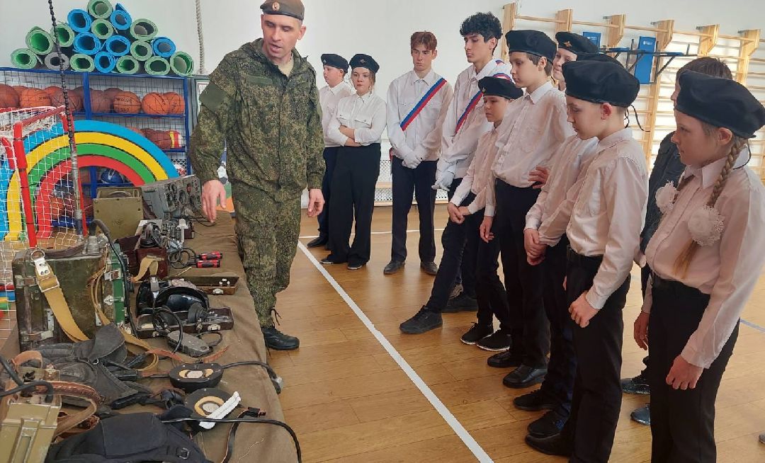 Общество, Военная-патриотика
