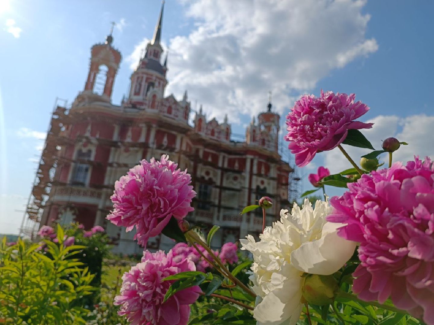 Можайск, Можайский городской округ, Подмосковье, религия, православие, храм, звонарь, колокольня, колокольный звон, вера, ангелы