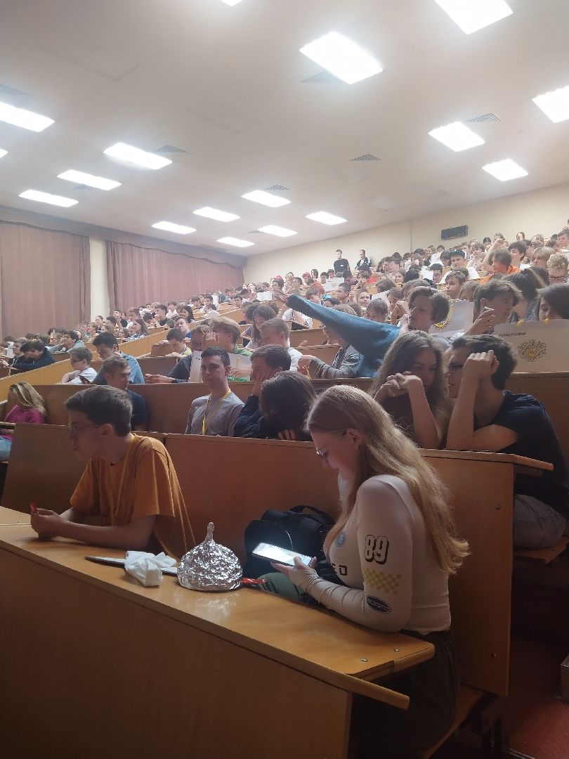 Долгопудный, летние лагеря, олимпиада, МФТИ, ЛОШ, нейросети