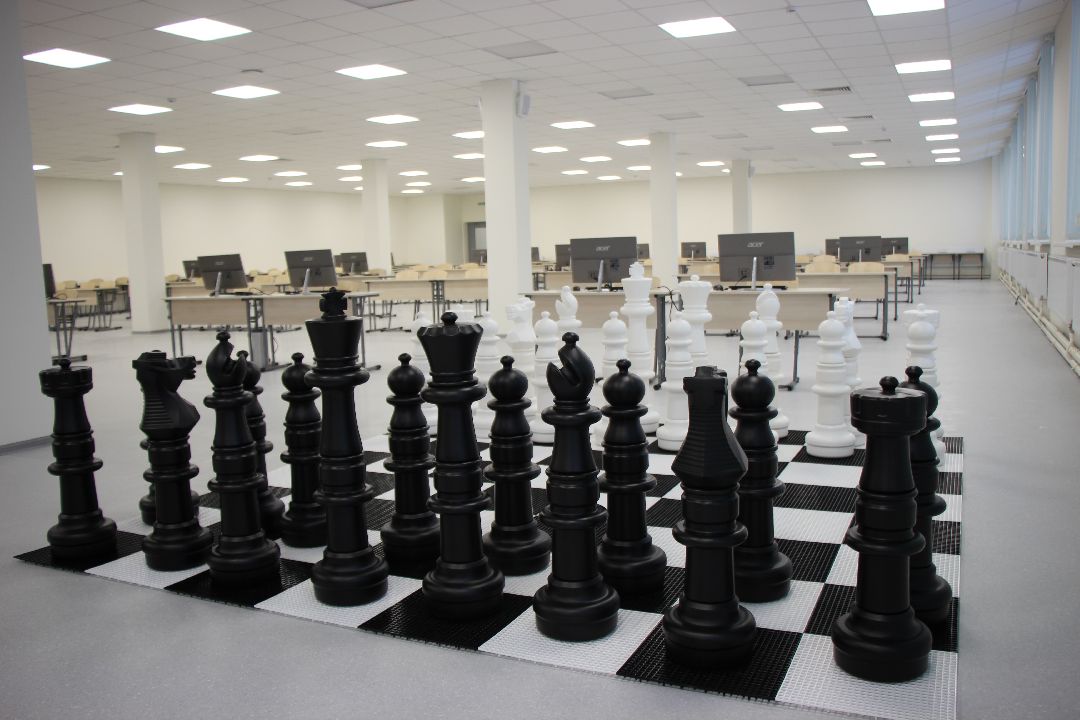 Лобня, города