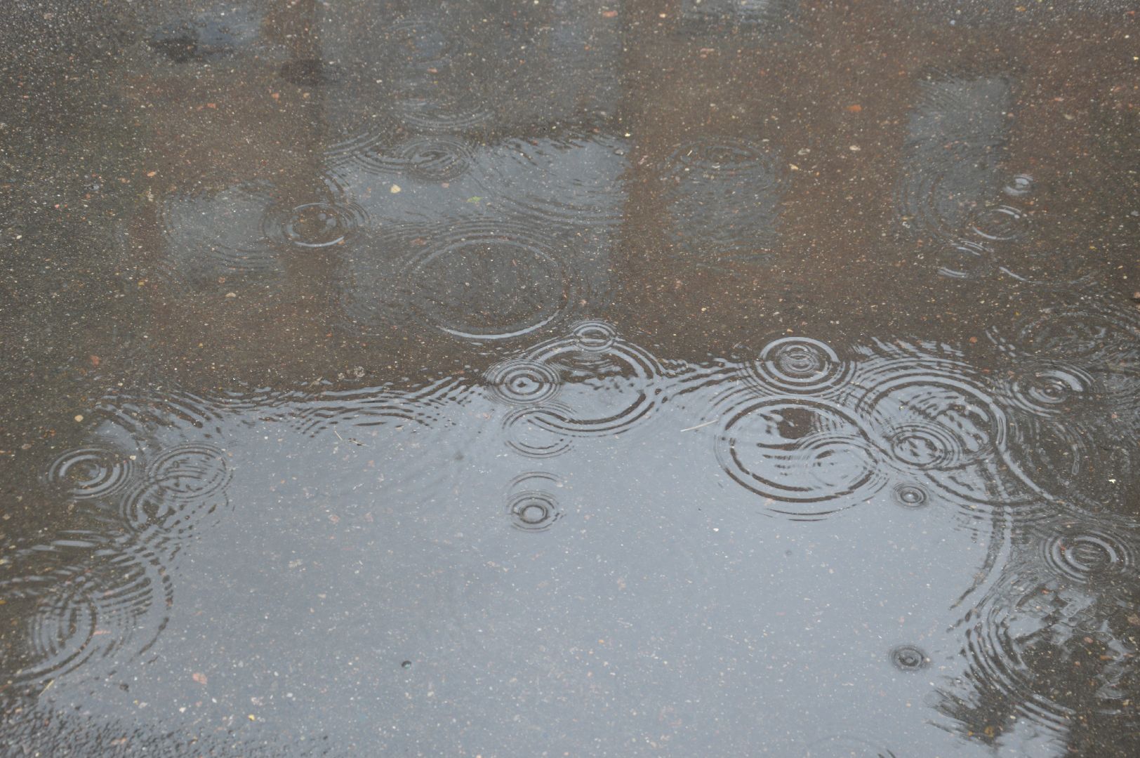 #Шатура, #дождь, #лужи, #дети, #дети_играют