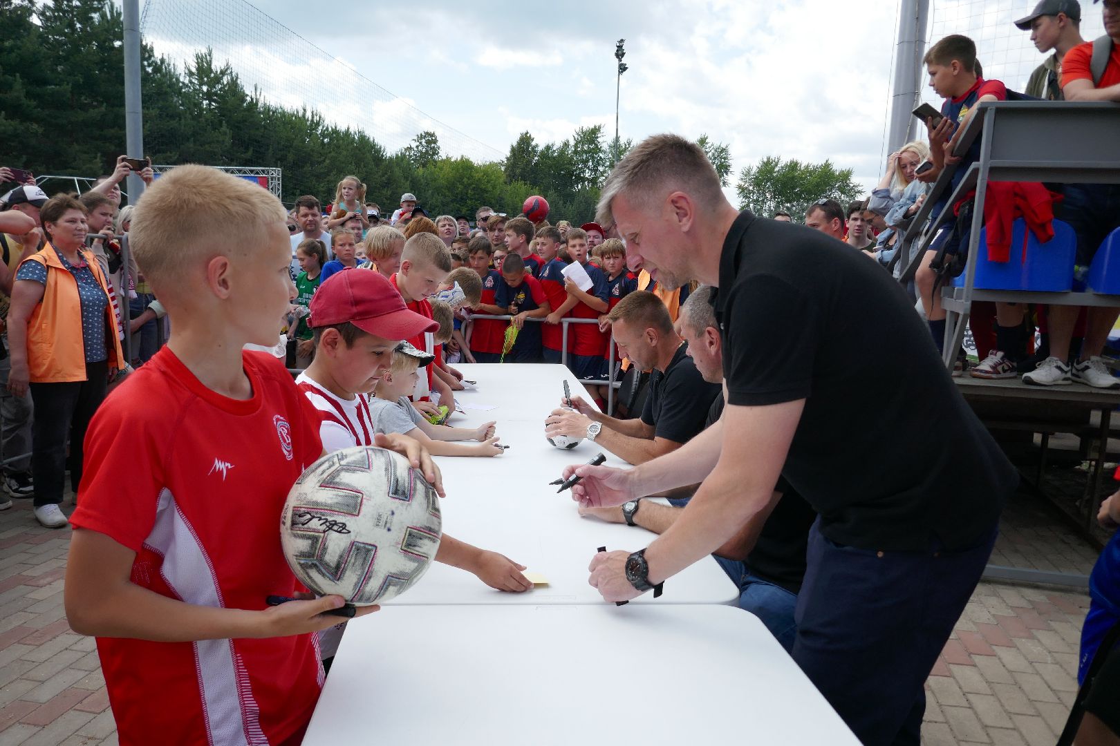 Подольск, легенды футбола, спорт, лето в Подмосковье, выходи во двор