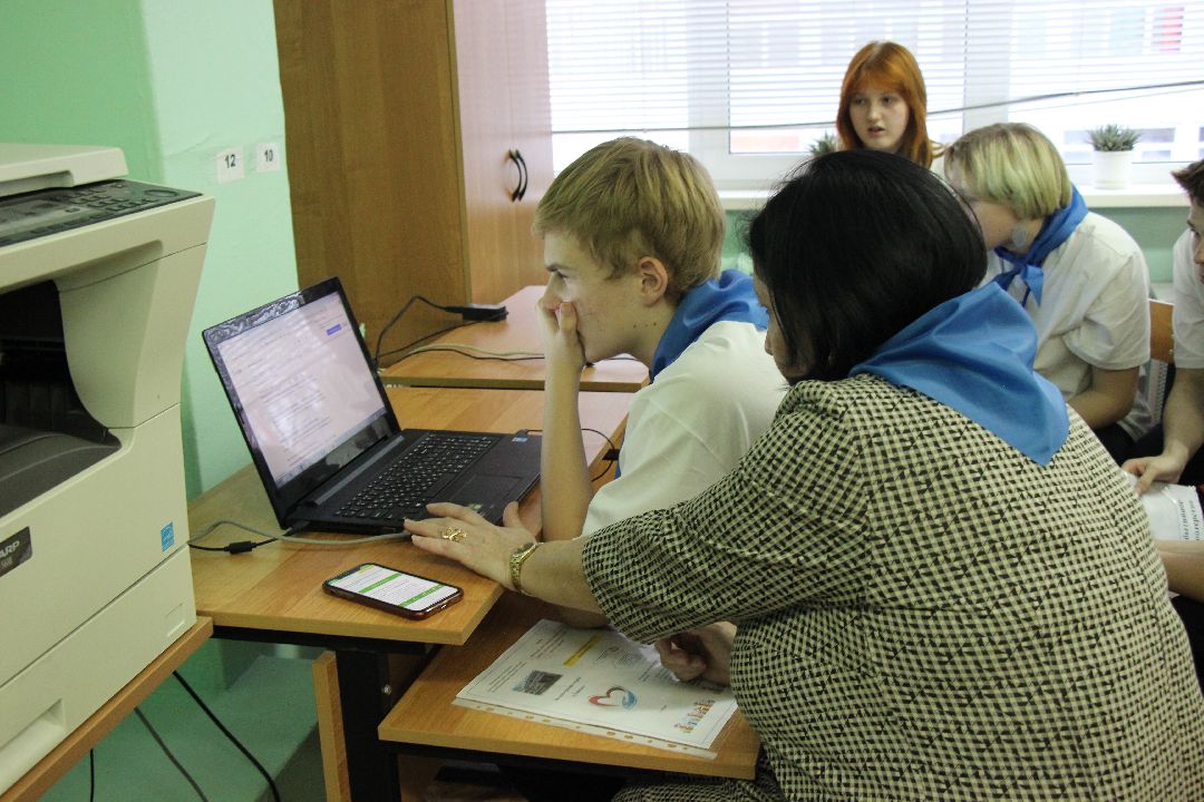 Лобня, города