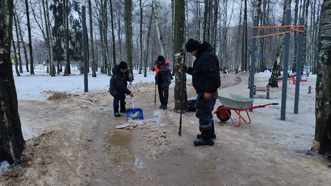 Лобня, города