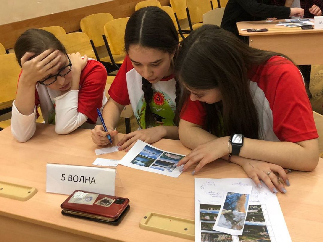 Лобня, города