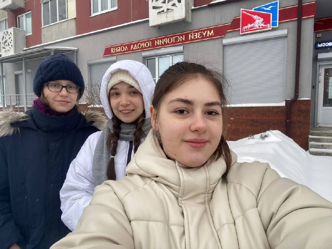 Лобня, города