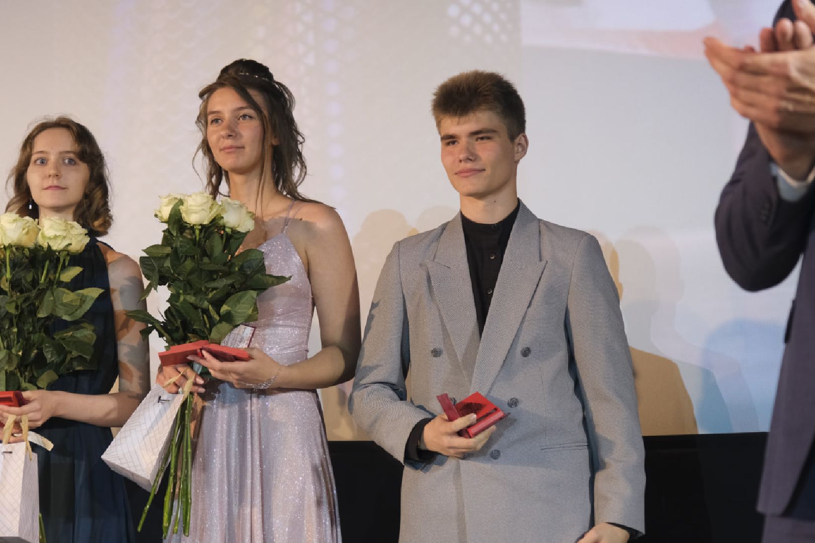 Пущино, образование, выпускной