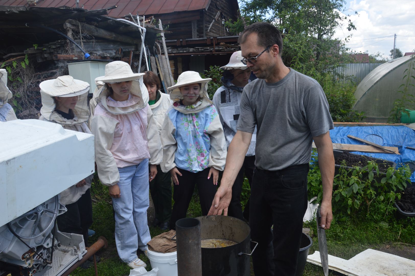 #Шатура, #Коробово_лицей, #родничок, #рабочая_пчела, #Сергей_Селиверстов, #уникальное_видео, #эксклюзив, #пчела, #улей