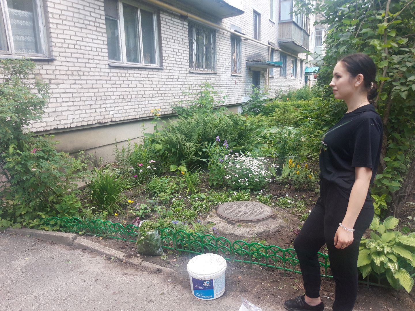 двор, выходи во двор, доброе дело,